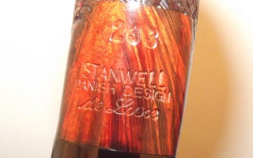 Stanwell Pfeife De Luxe 233 Black Sand