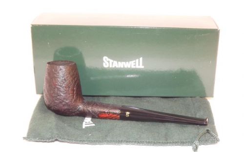 Stanwell Pfeife De Luxe 141 Black Sand