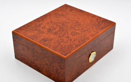 Humidor - Braun, Wurzelnholz-dekor, spanischer Zeder, für 40 Zigarren