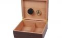 Humidor - braun, spanischer Zeder, für 40 Zigarren, Befeuchter und Hygrometer - Walnuss-dekor